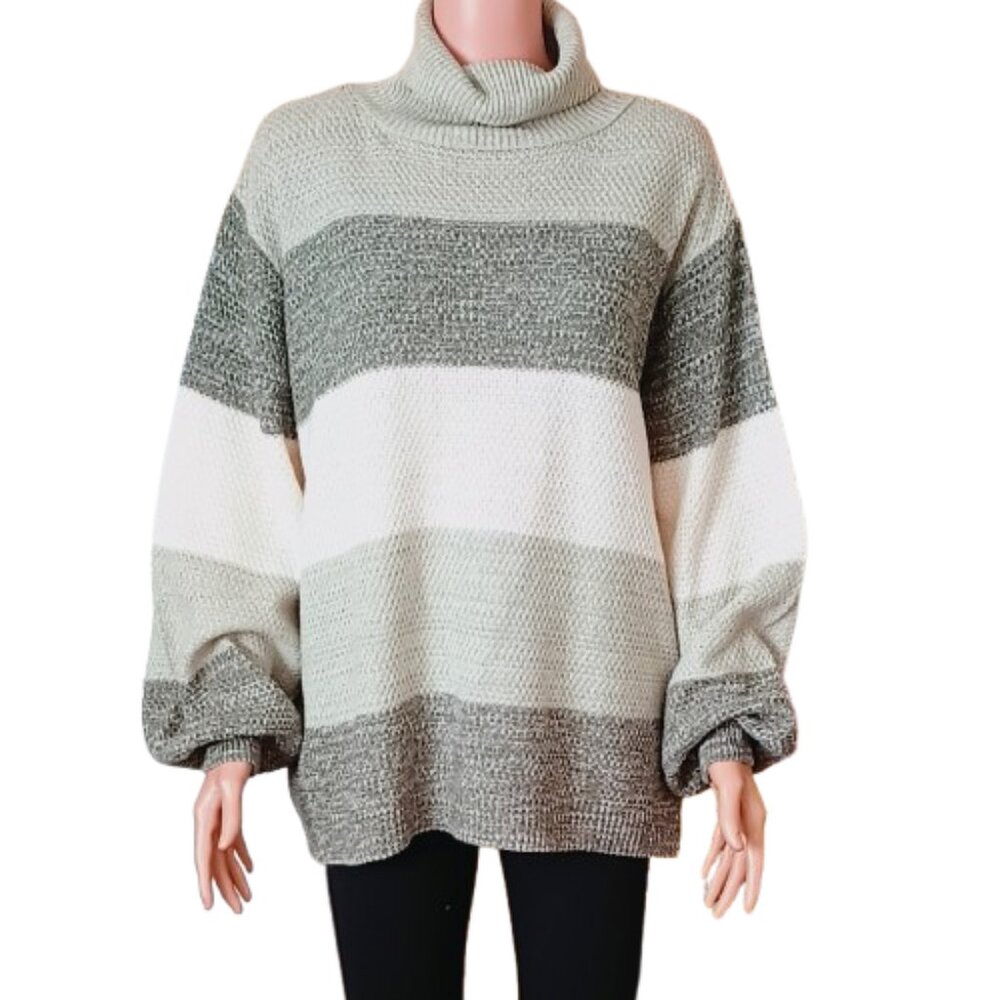 Zenana Women's Turtle Neck Sweater XL Gray & White Color Block Puff Sleeves Soft